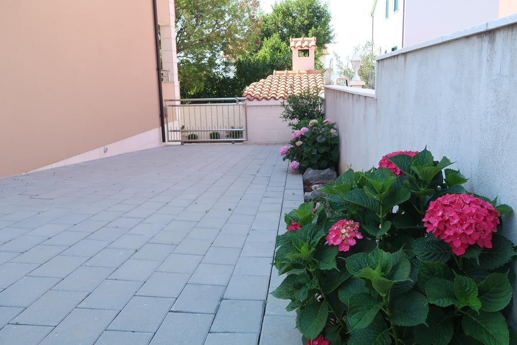Villa Sunshine Trogir Eksteriør billede